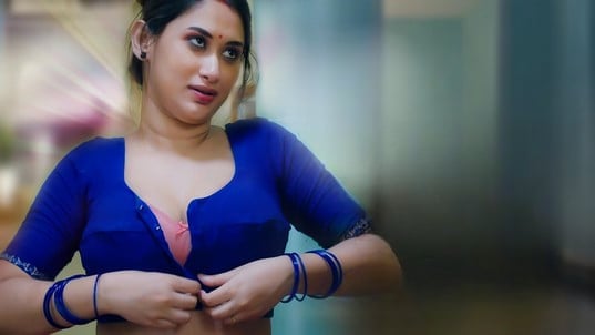 Behrupiya Hindi Hot Short Film BiJli
